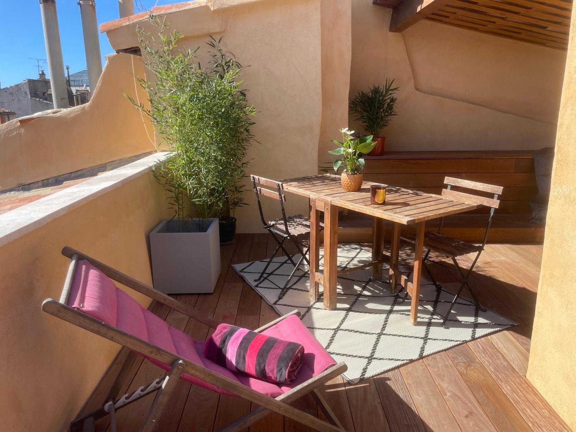 Le Pigeonnier - Un Voyage En Provence Διαμέρισμα Αιξ-αν-Προβάνς Εξωτερικό φωτογραφία